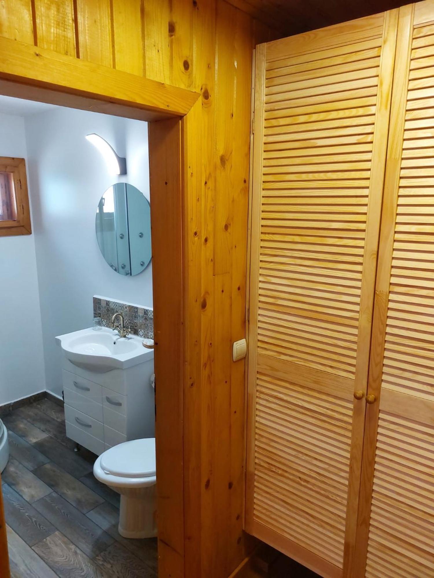 Hotel La Cristina à Sinaia Extérieur photo