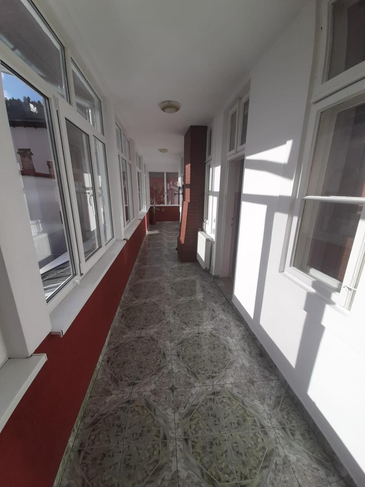 Hotel La Cristina à Sinaia Extérieur photo