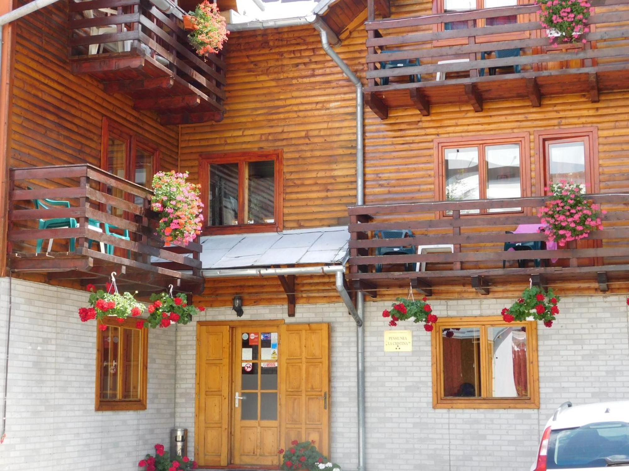 Hotel La Cristina à Sinaia Extérieur photo