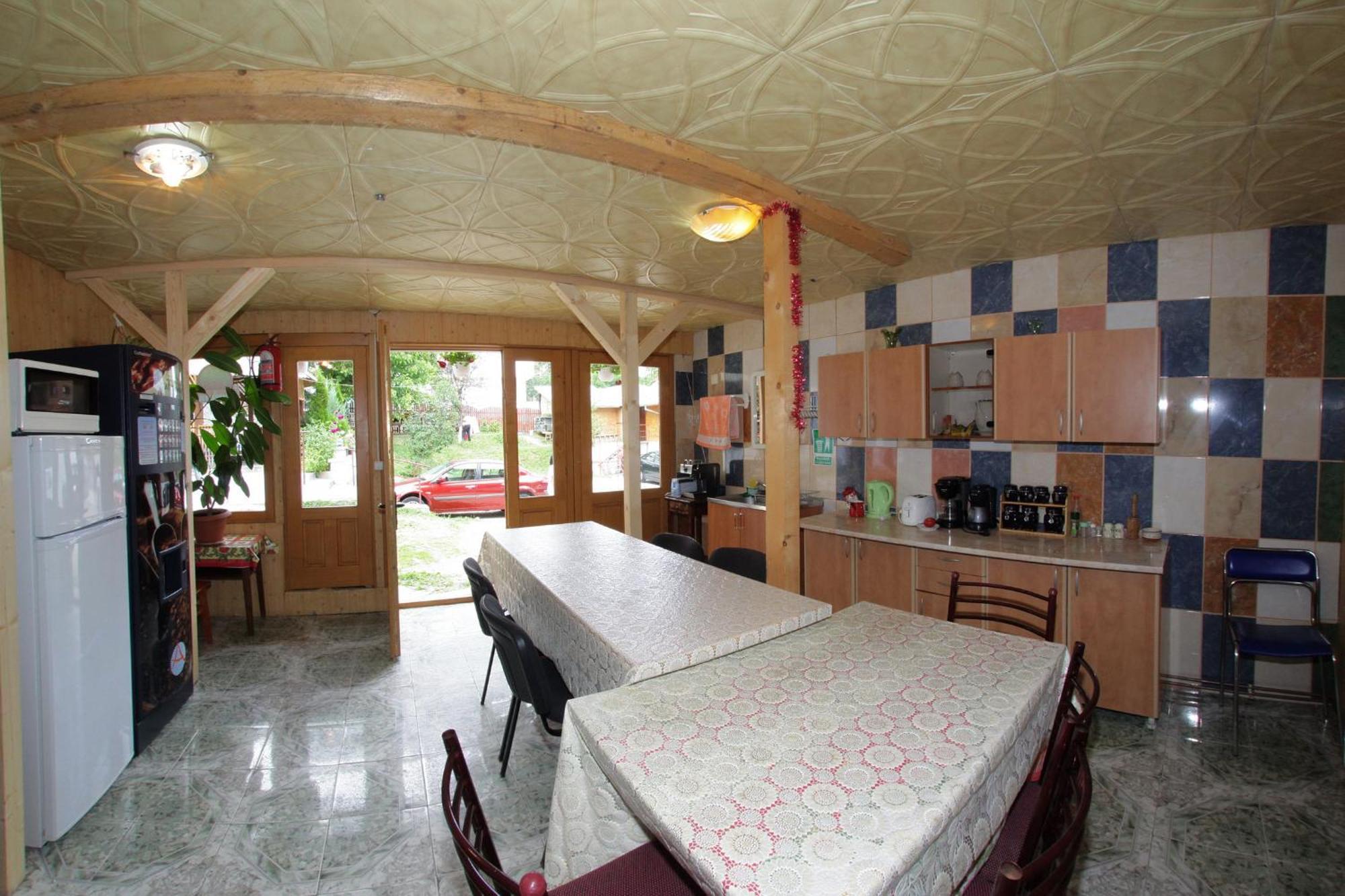 Hotel La Cristina à Sinaia Extérieur photo